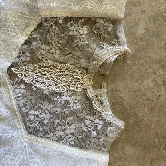 Jessica McClintock Lace Dress - Picture 6 of 15